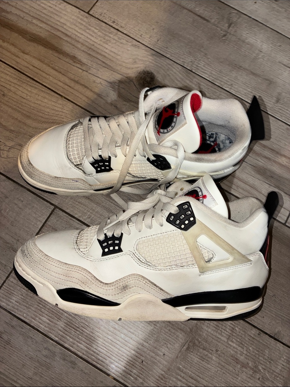 Jordan Men's White and Black Retro Basketball Sneakers with Red Accents